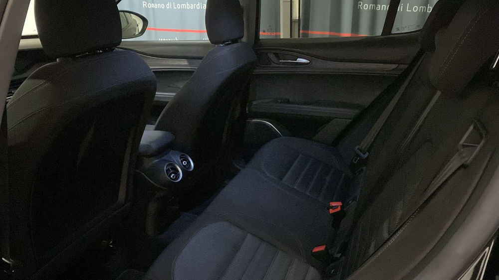 Alfa Romeo Stelvio usata a Bergamo (9)