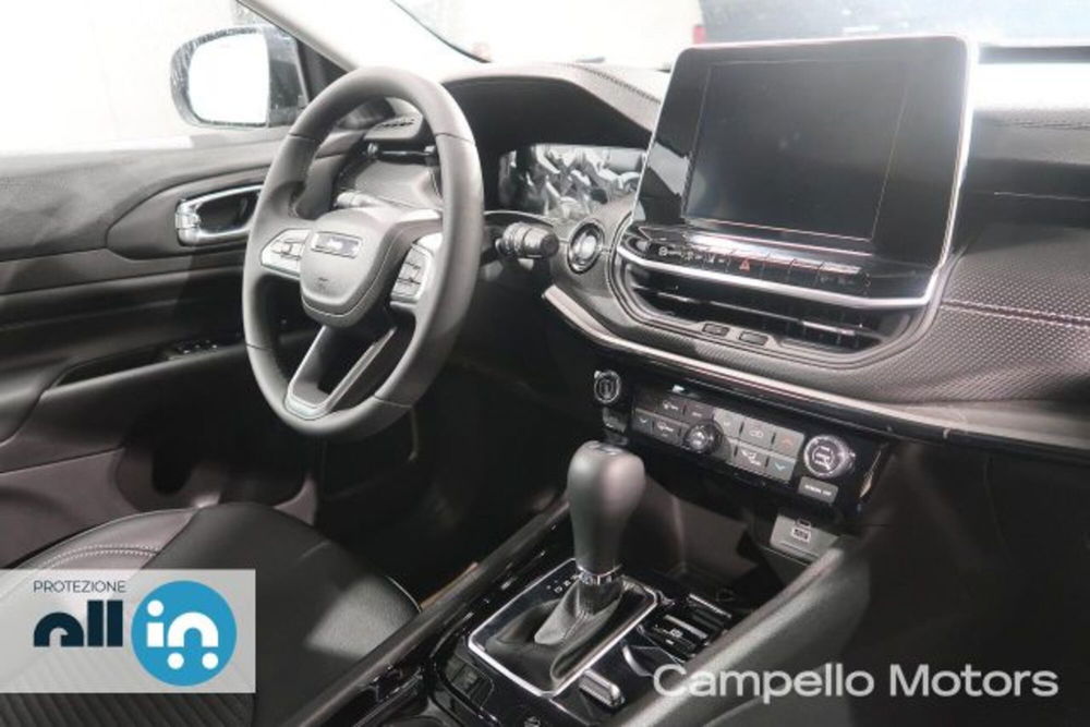 Jeep Compass nuova a Venezia (13)