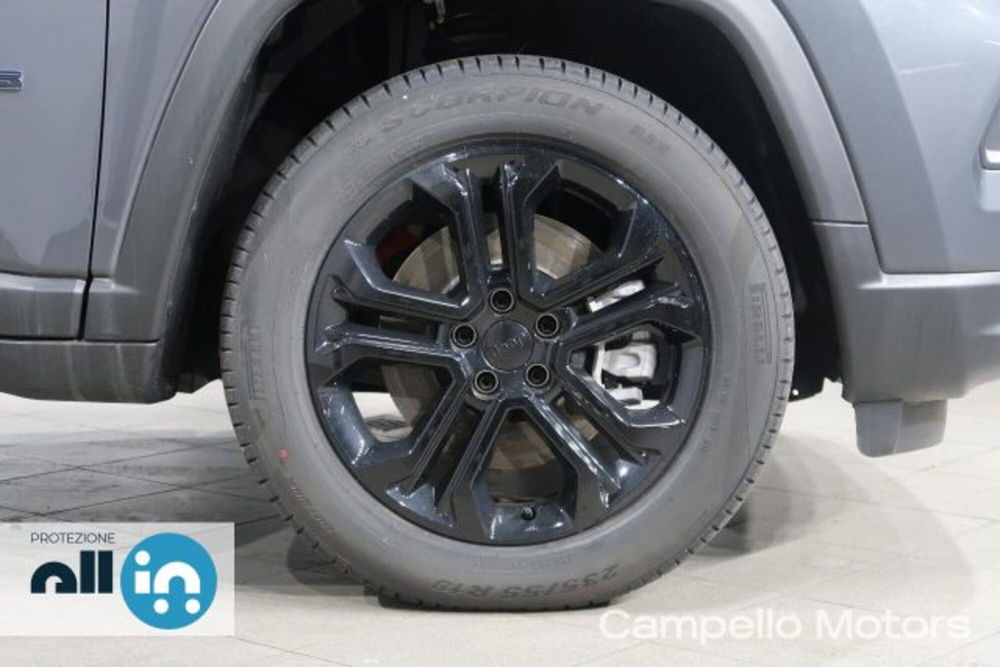 Jeep Compass nuova a Venezia (18)