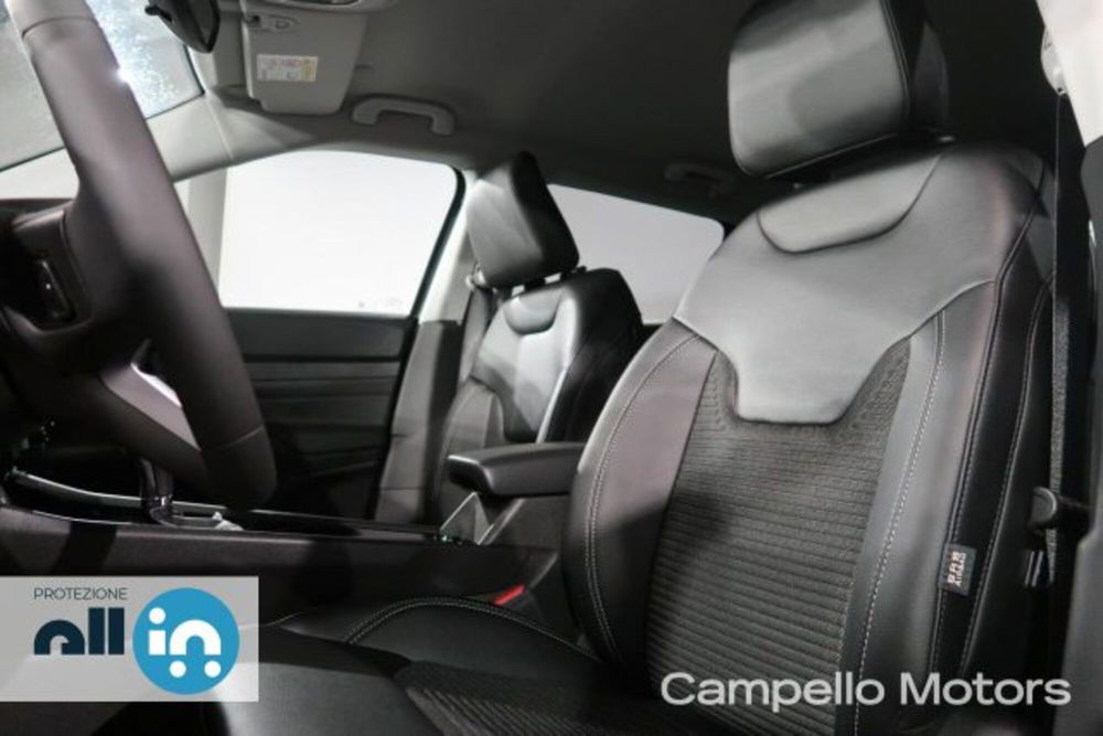 Jeep Compass nuova a Venezia (5)