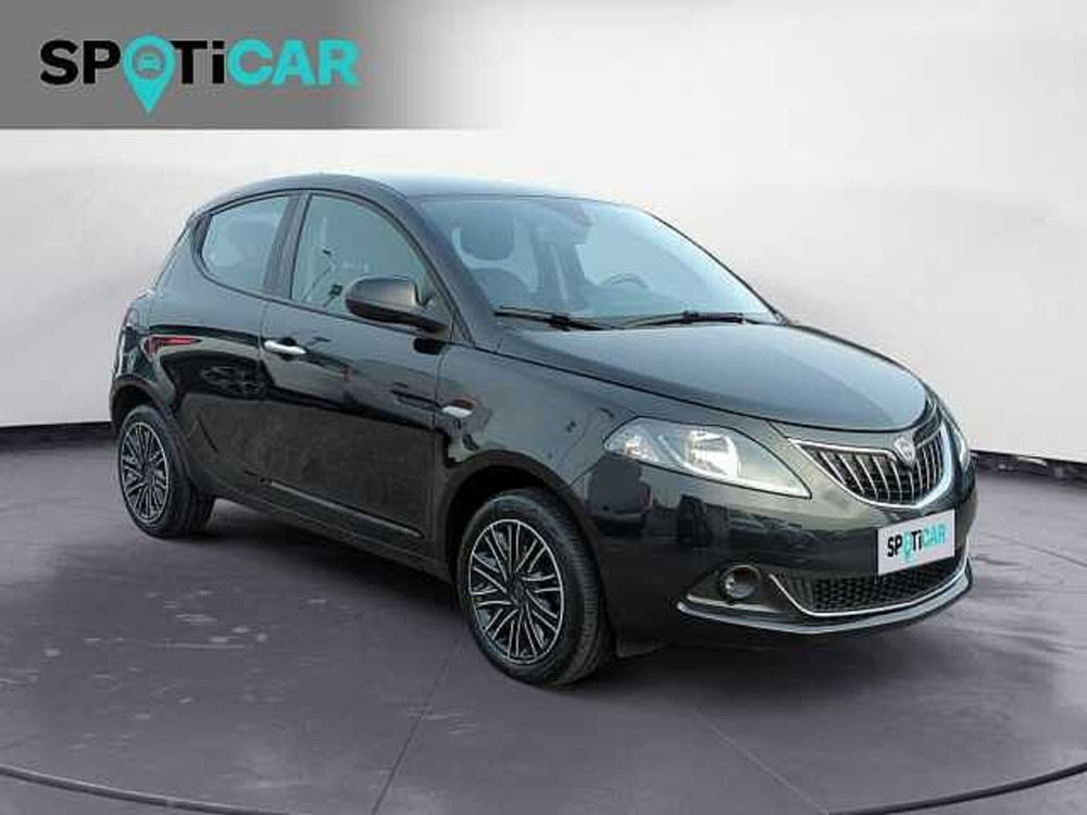 Lancia Ypsilon usata a Treviso (4)