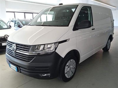 Volkswagen Veicoli Commerciali T6.1 Furgone Transporter 28 2.0 tdi 150cv Business dsg7 p.c. del 2020 usata a Empoli