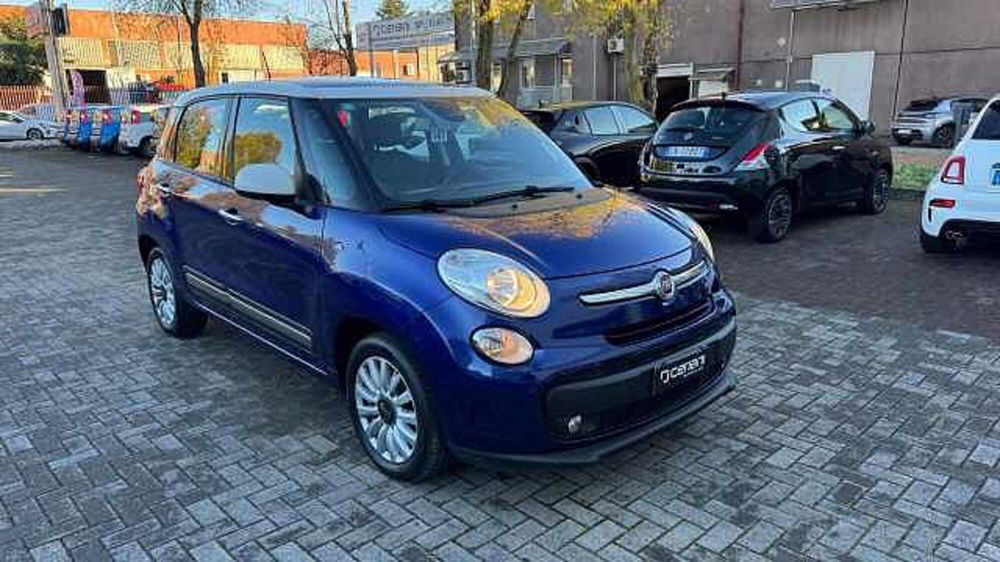 Fiat 500L usata a Milano (7)