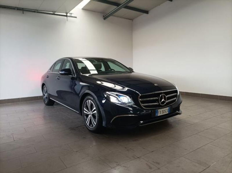 Mercedes-Benz Classe E 200 d Auto Business Sport  del 2019 usata a Magenta