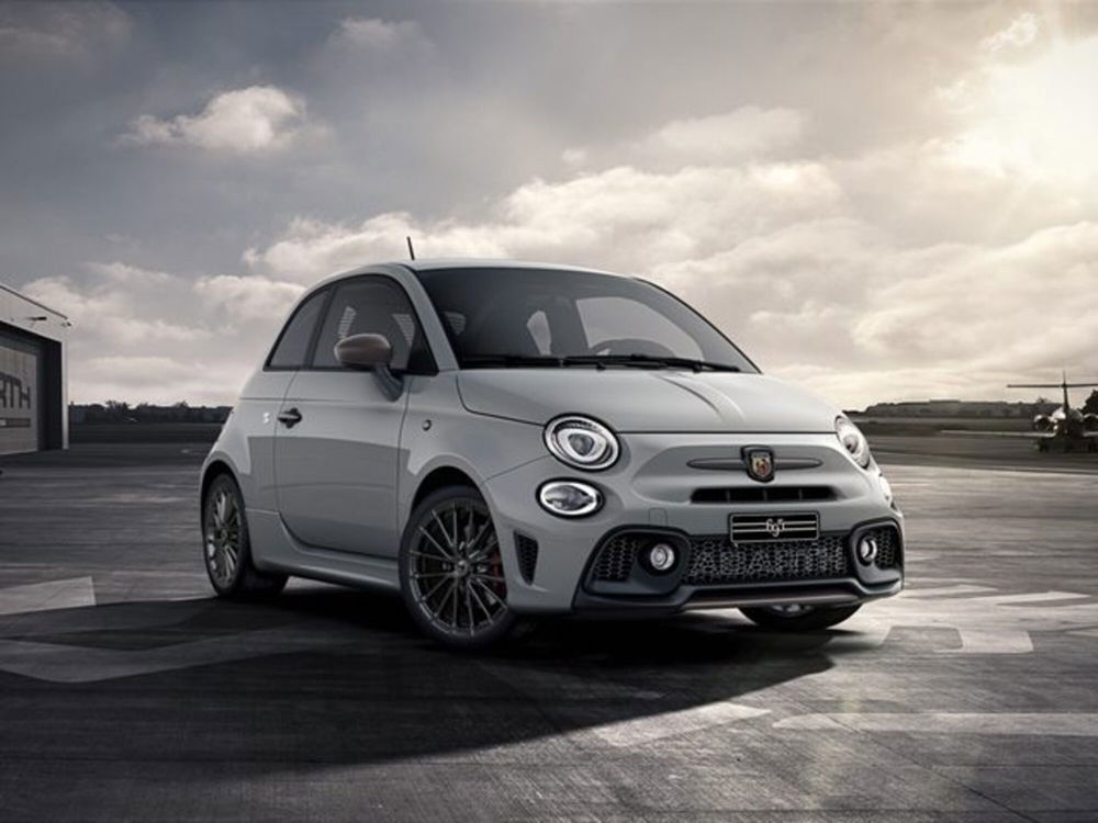 Abarth 695 nuova a Milano