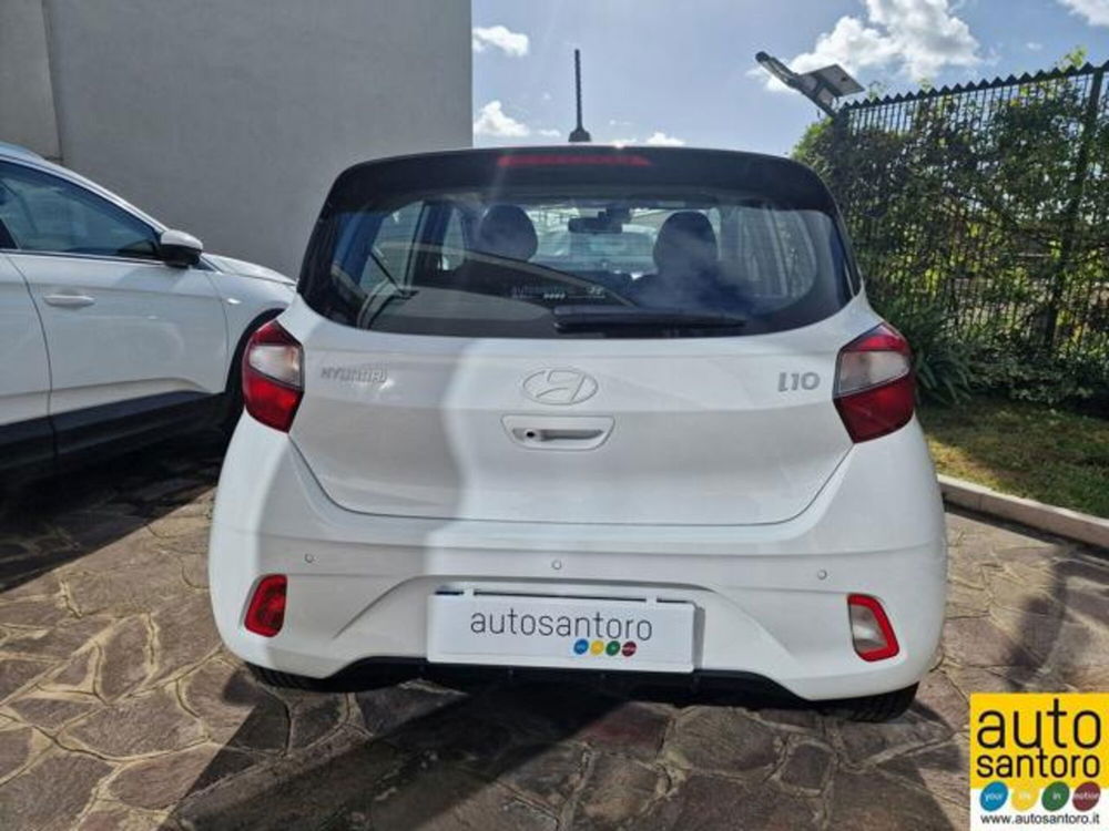 Hyundai i10 nuova a Salerno (7)