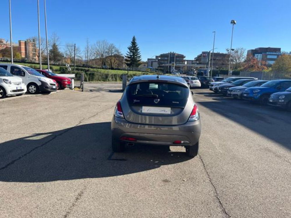 Lancia Ypsilon usata a Firenze (8)