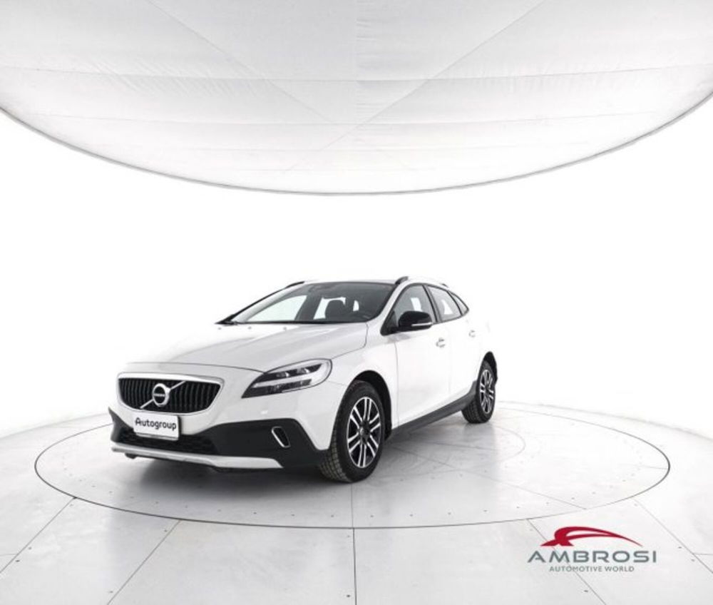 Volvo V40 Cross Country usata a Perugia