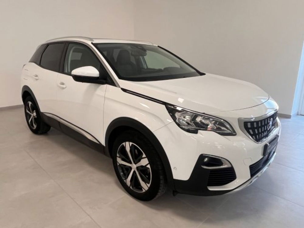 Peugeot 3008 usata a Oristano (8)