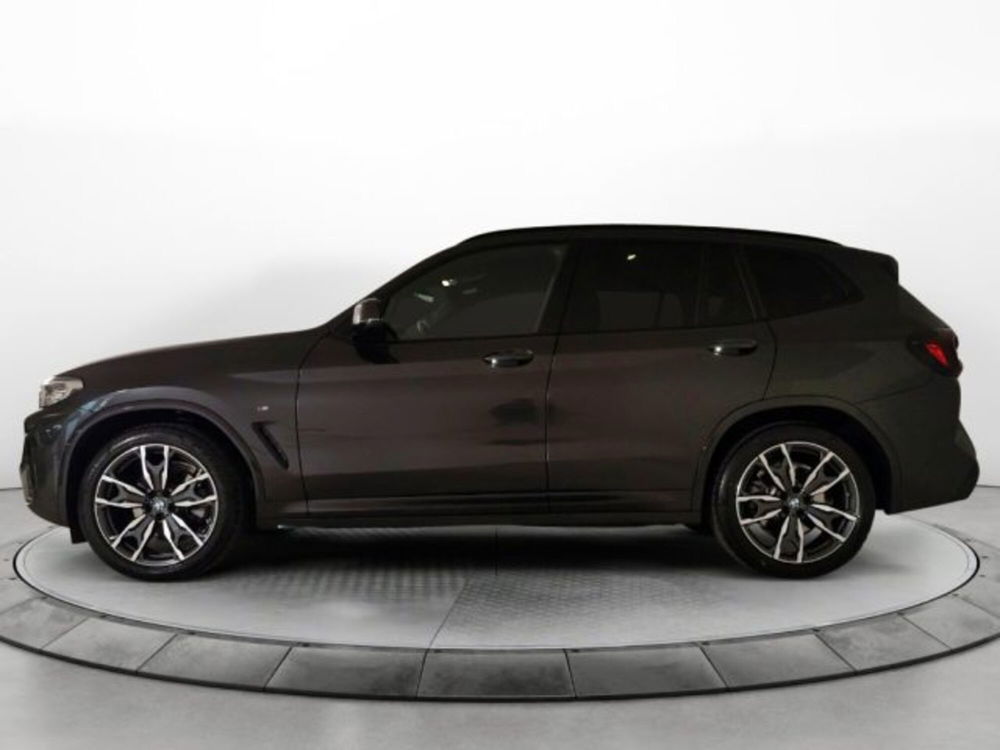 BMW X3 nuova a Modena (3)