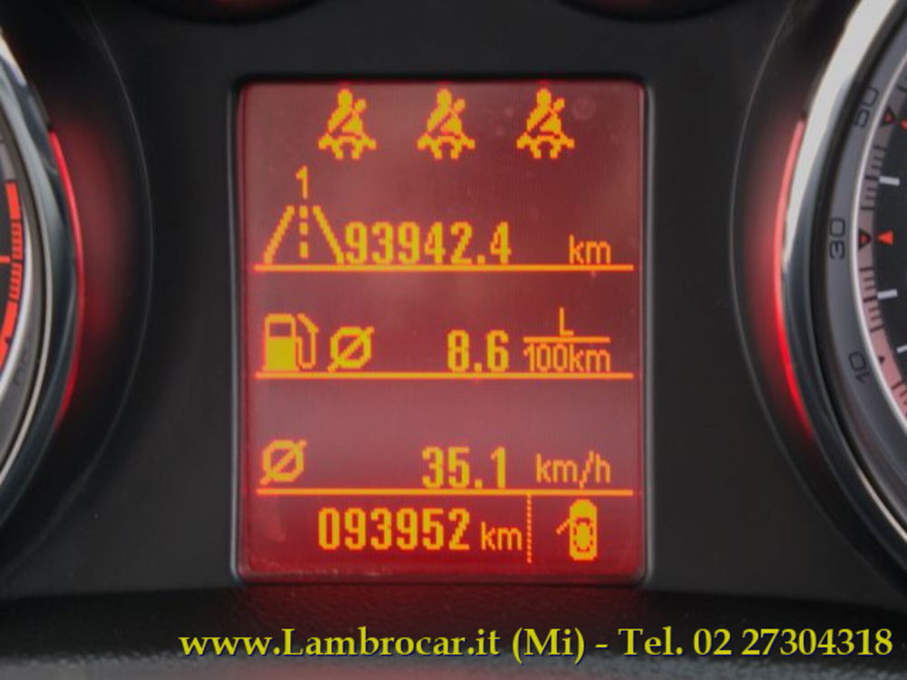 Opel Mokka usata a Milano (7)