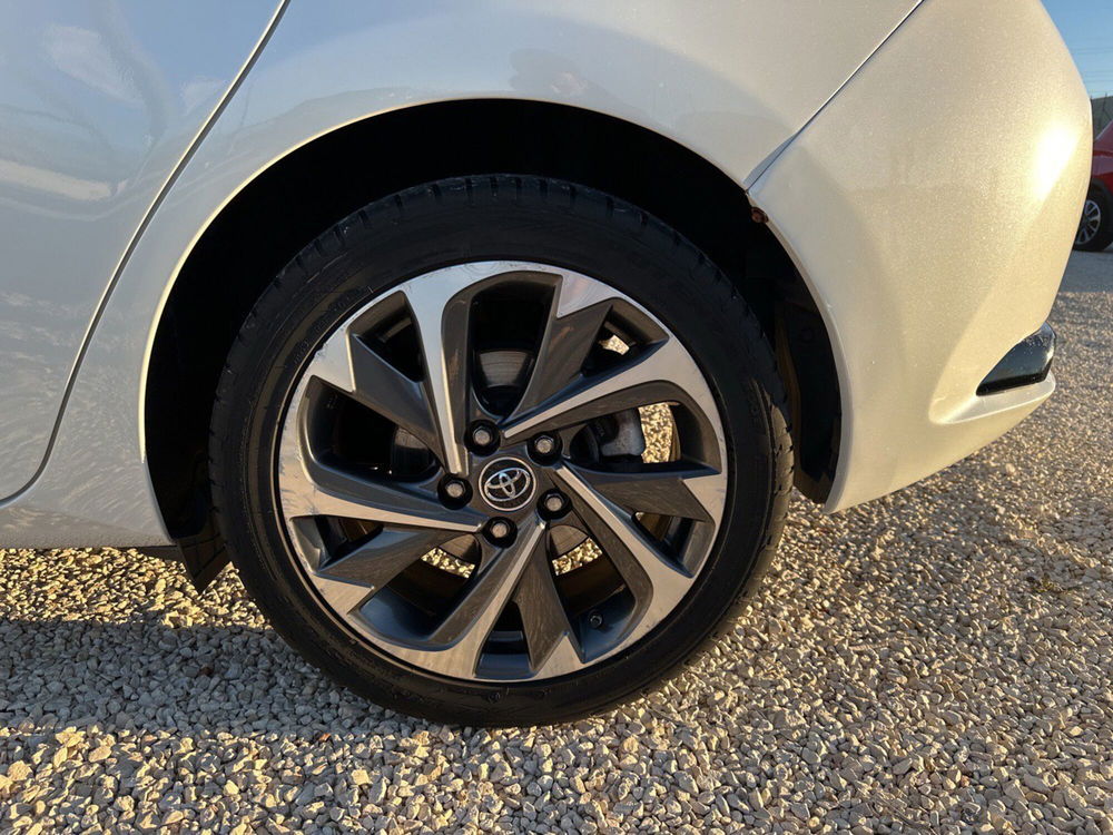 Toyota Auris usata a Ragusa (5)