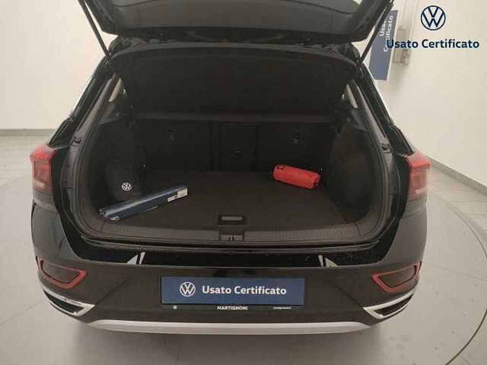 Volkswagen T-Roc nuova a Varese (9)