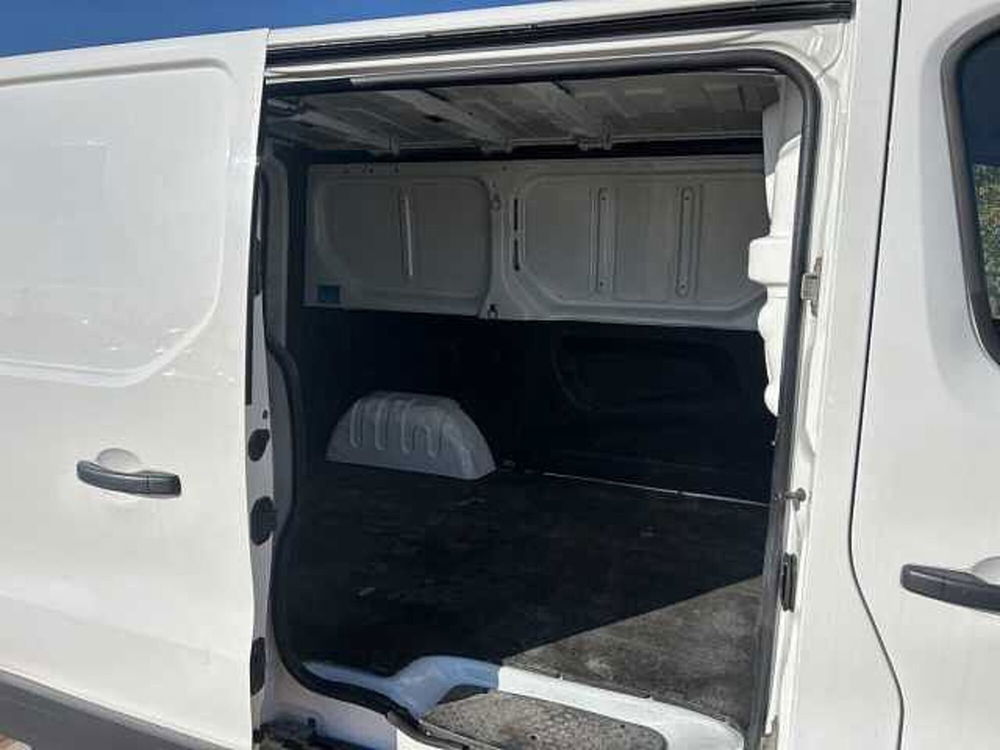 Opel Vivaro Furgone usata a Siena (11)