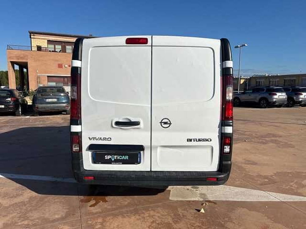 Opel Vivaro Furgone usata a Siena (4)