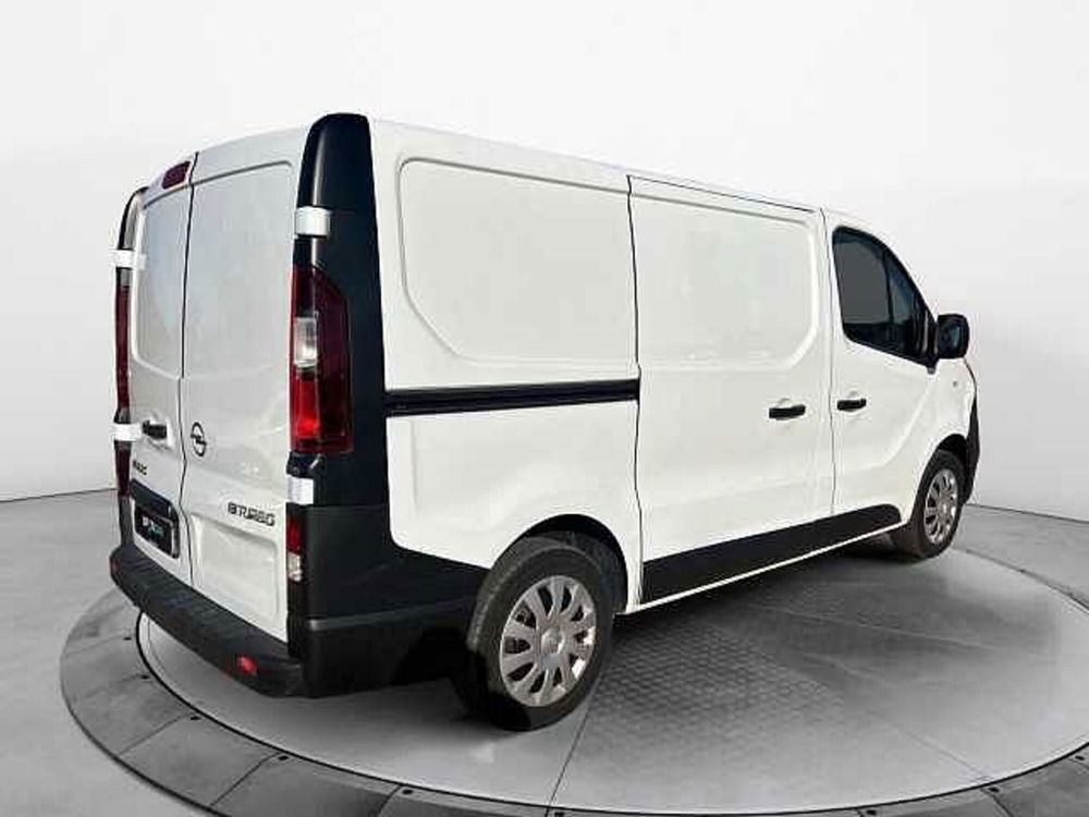 Opel Vivaro Furgone usata a Siena (6)