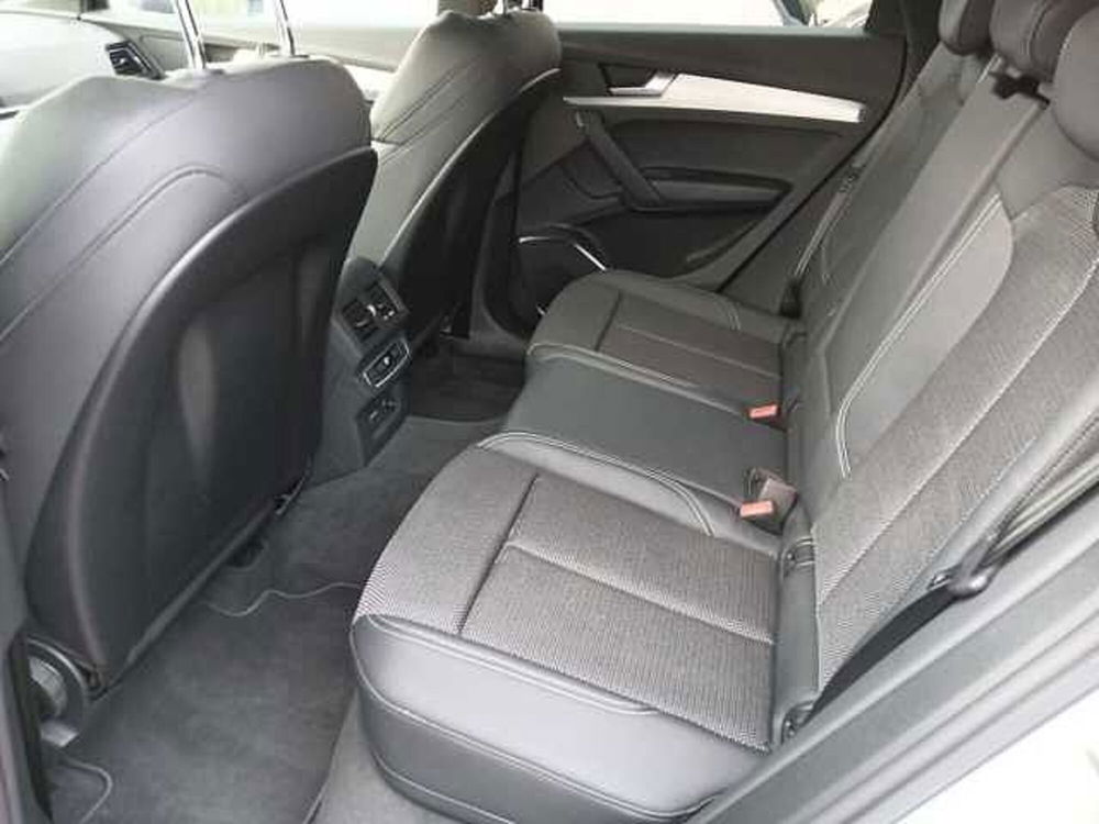 Audi Q5 Sportback usata a Lucca (9)