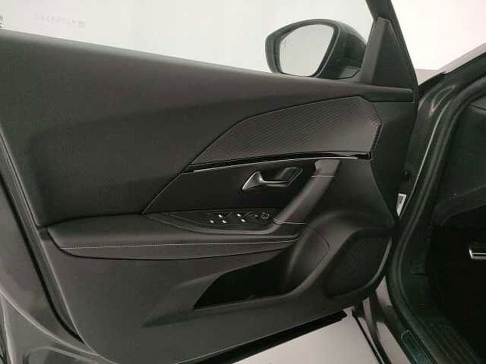 Peugeot 2008 usata a Caserta (17)