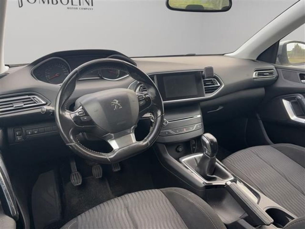 Peugeot 308 usata a Macerata (8)