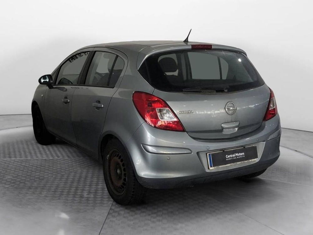 Opel Corsa usata a Torino (6)