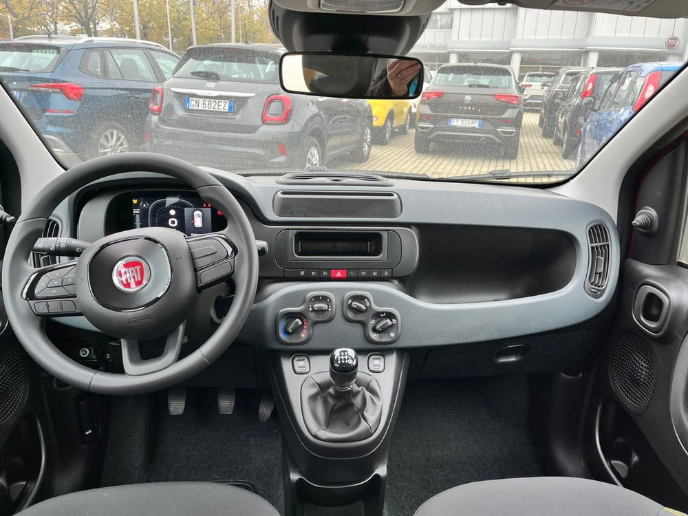 Fiat Panda Cross nuova a Milano (16)