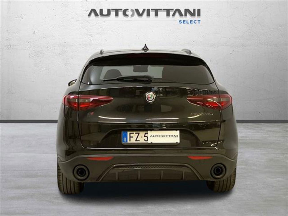 Alfa Romeo Stelvio usata a Como (4)