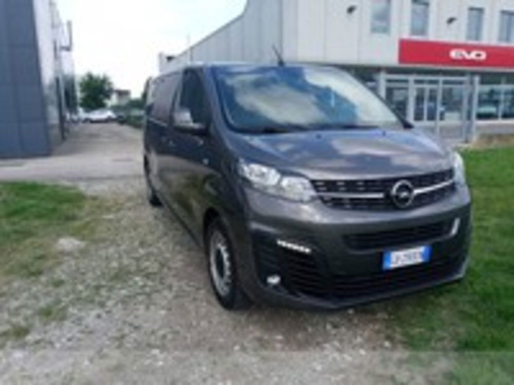 Opel Vivaro Furgone usata a Pordenone (11)