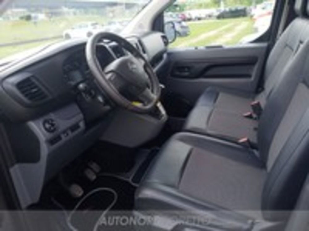 Opel Vivaro Furgone usata a Pordenone (13)