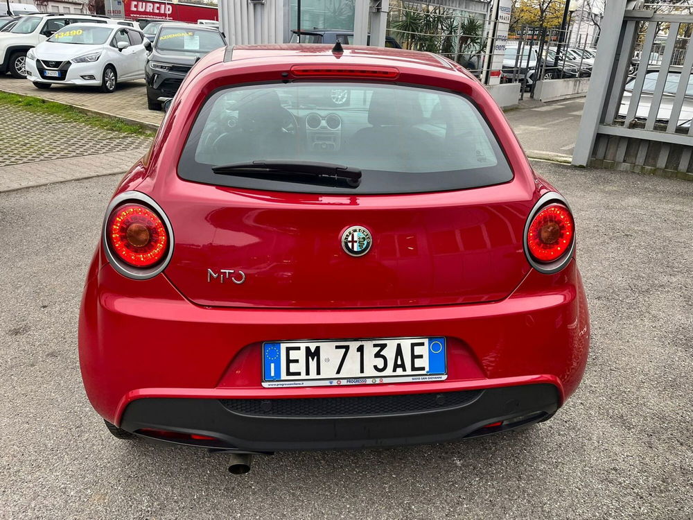 Alfa Romeo MiTo usata a Milano (8)