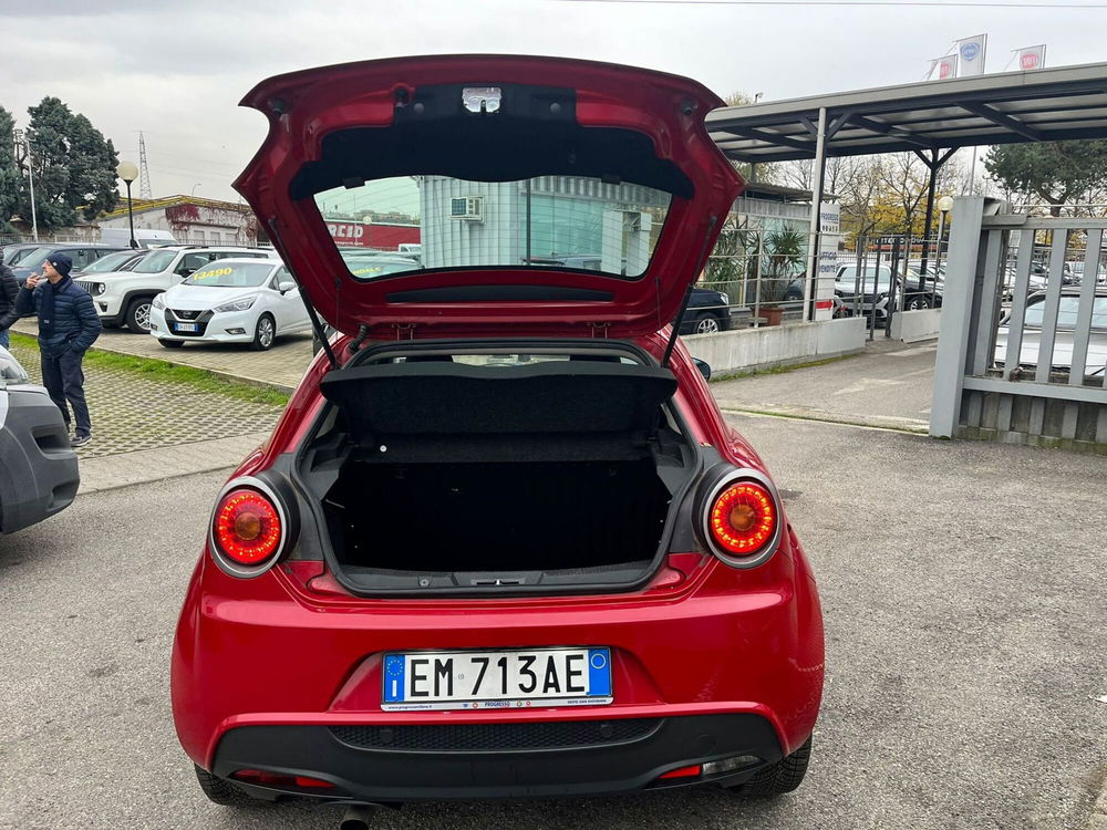 Alfa Romeo MiTo usata a Milano (9)