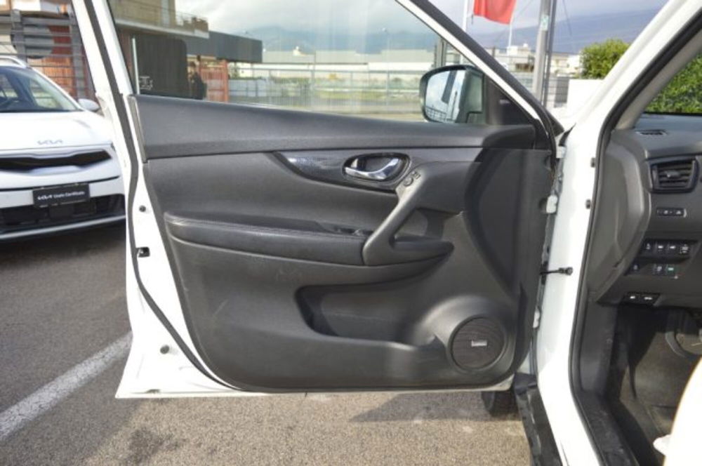 Nissan X-Trail usata a Latina (12)