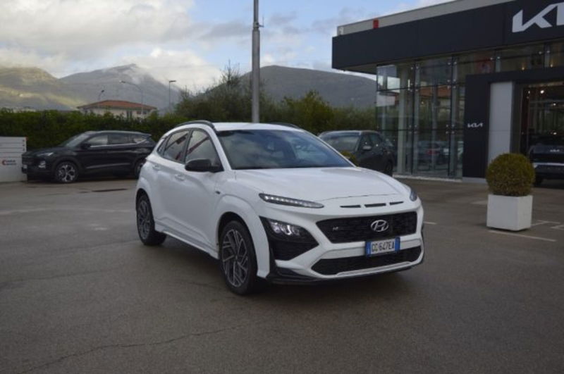 Hyundai Kona 1.6 CRDI Hybrid 48V iMT NLine del 2021 usata a Fondi