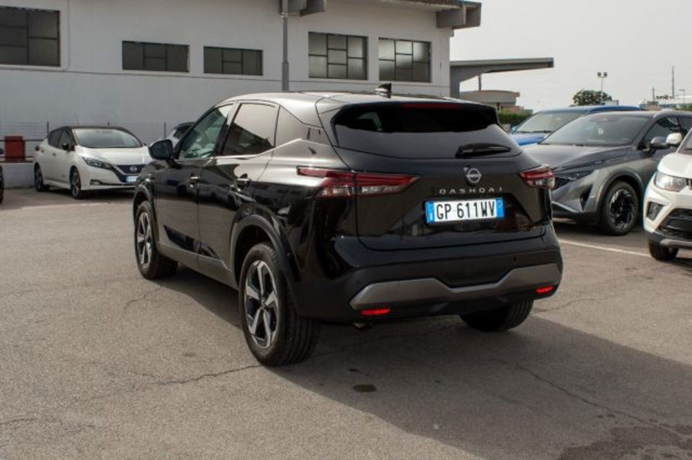 Nissan Qashqai usata a Latina (5)