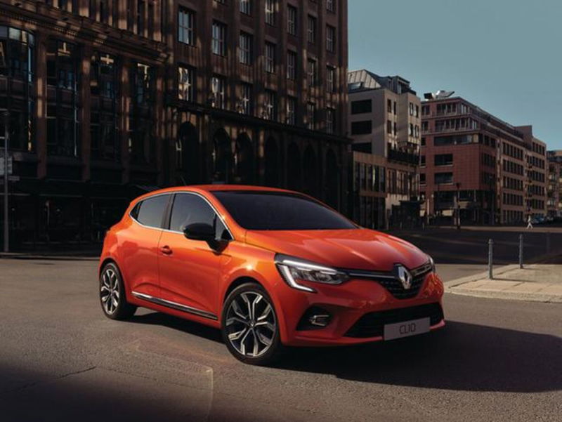 Renault Clio TCe 100 CV GPL 5 porte Equilibre del 2023 usata a Parma