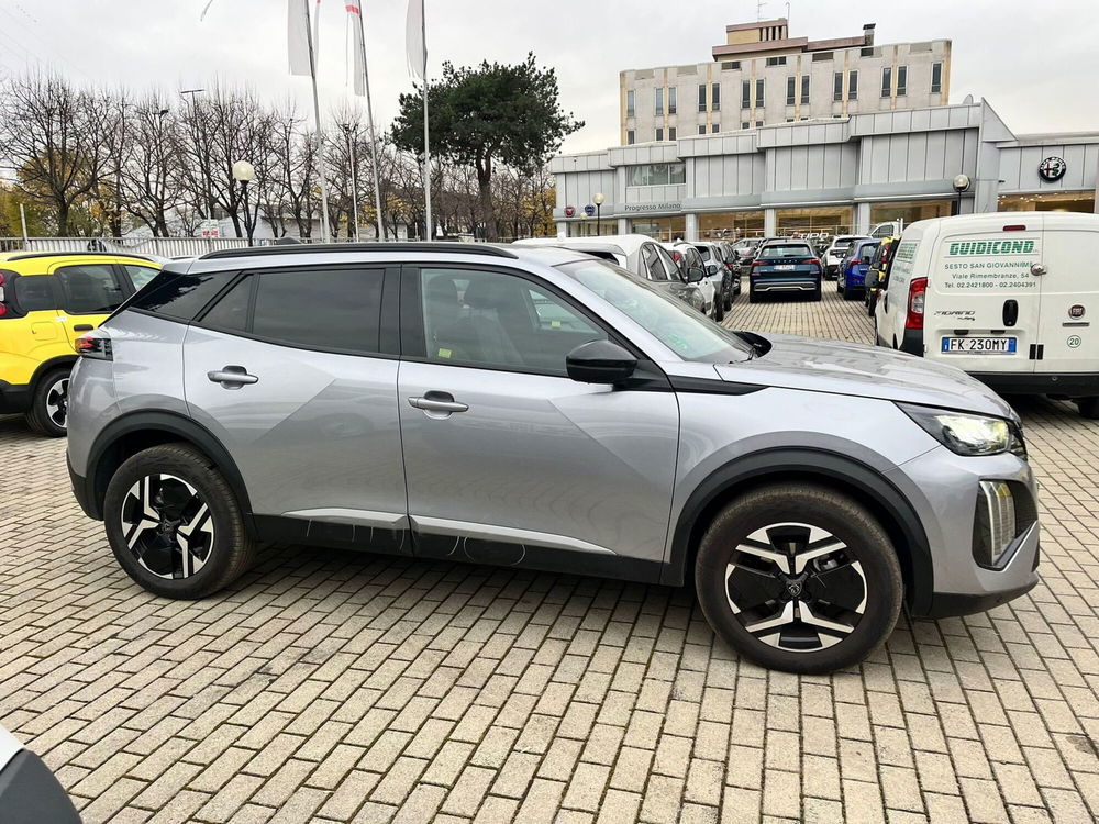 Peugeot 2008 usata a Milano (5)