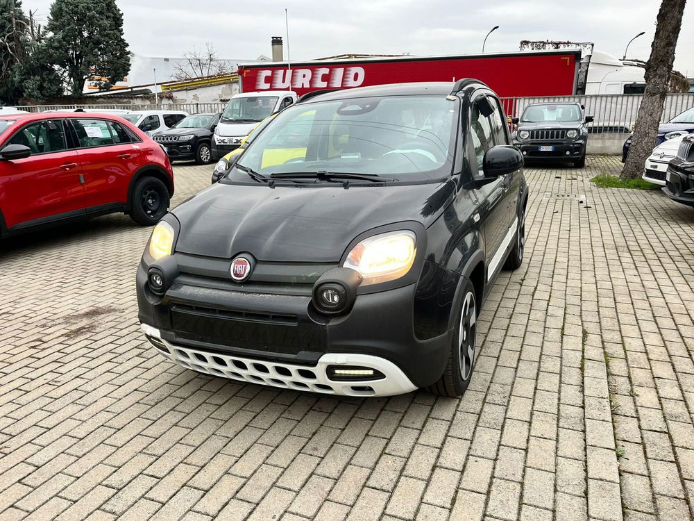 Fiat Panda Cross nuova a Milano