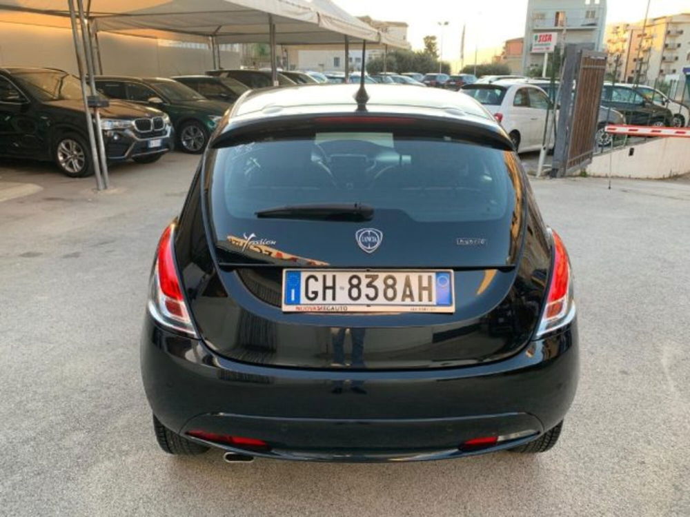 Lancia Ypsilon usata a Trapani (5)