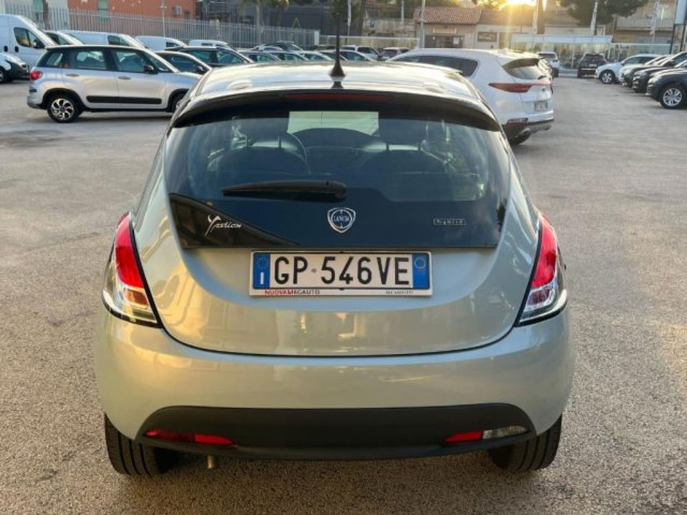 Lancia Ypsilon usata a Trapani (5)