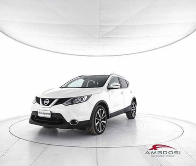 Nissan Qashqai 1.6 dCi 2WD Tekna  del 2017 usata a Viterbo