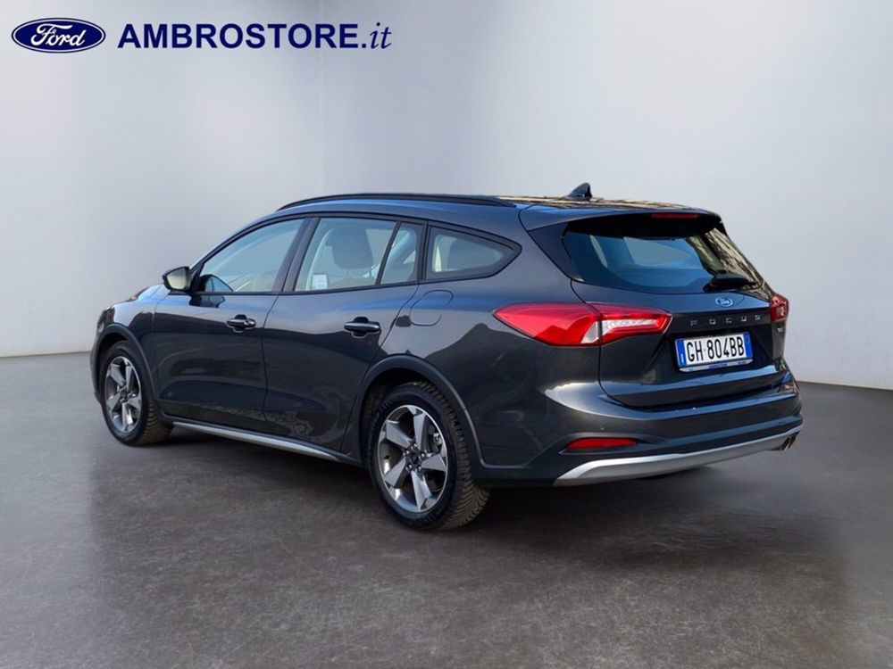 Ford Focus Station Wagon usata a Milano (7)