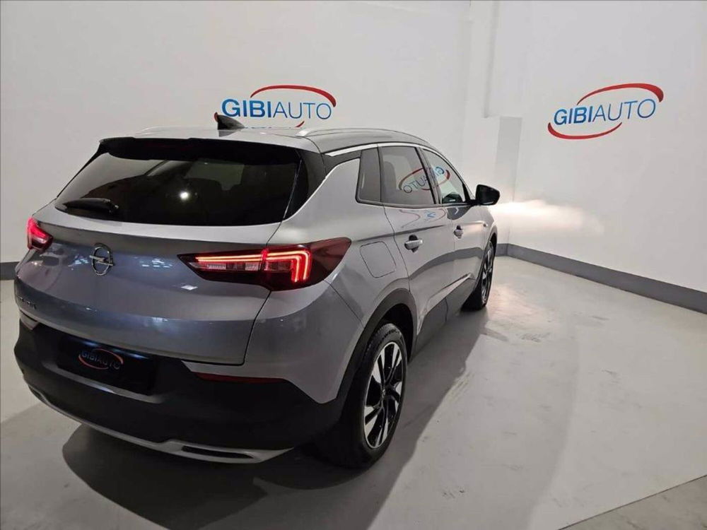 Opel Grandland X usata a Palermo (8)