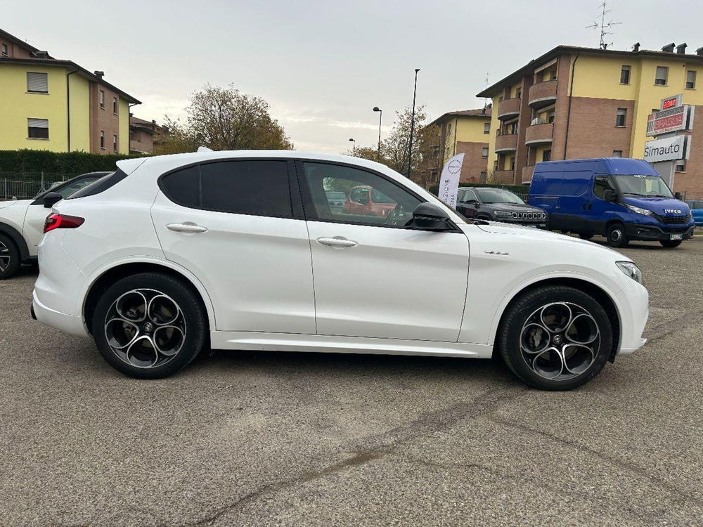 Alfa Romeo Stelvio usata a Reggio Emilia (4)