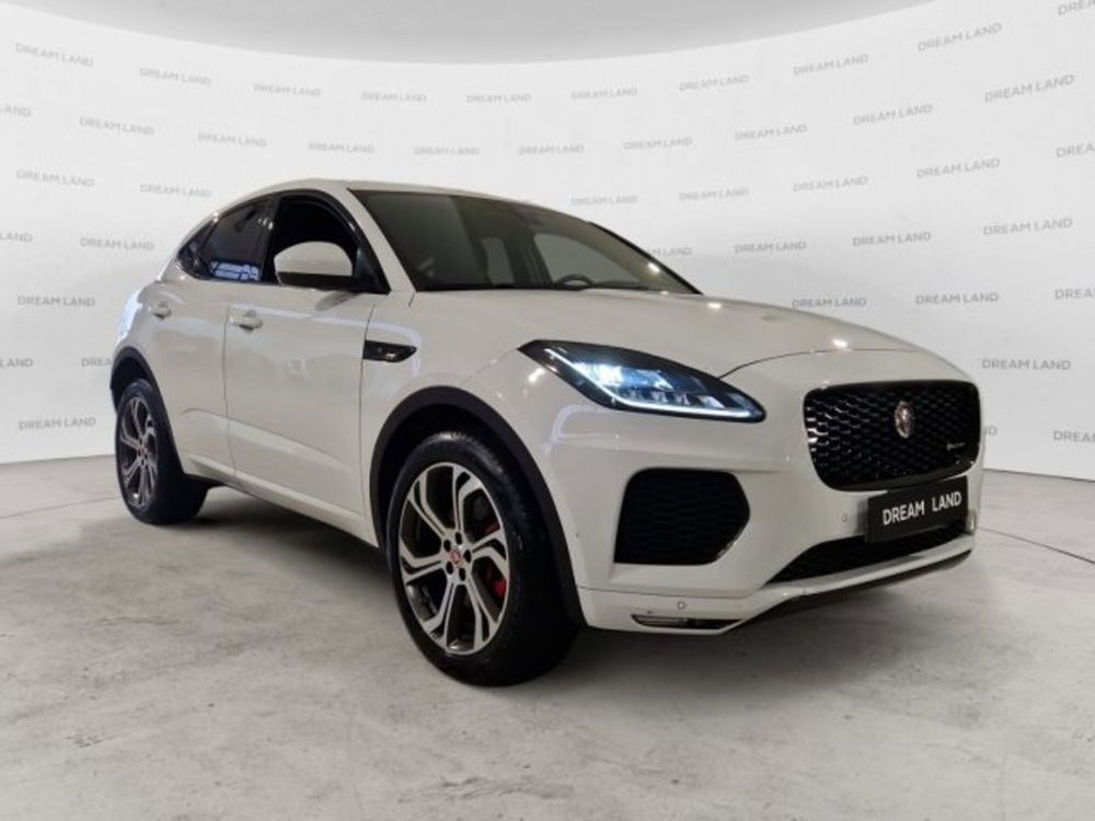 Jaguar E-Pace usata a Livorno (3)