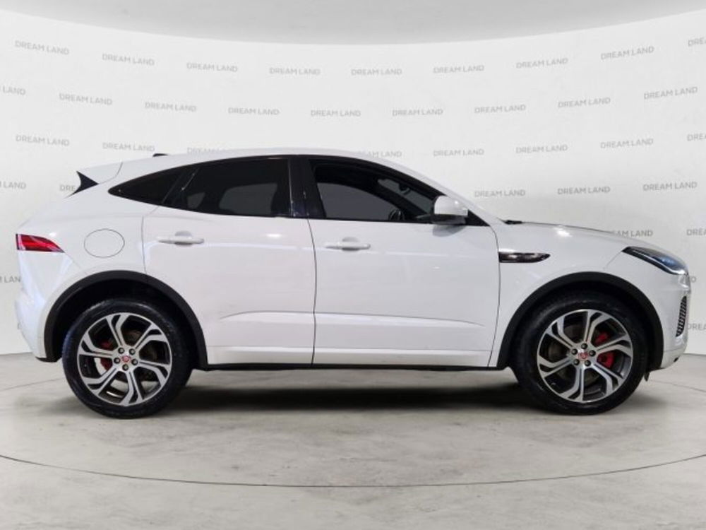 Jaguar E-Pace usata a Livorno (7)