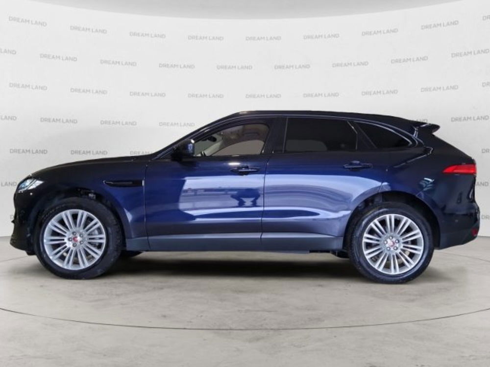 Jaguar F-Pace usata a Livorno (6)