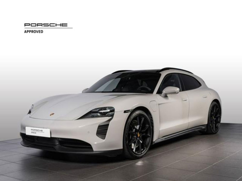 Porsche Taycan Sport Turismo usata a Livorno