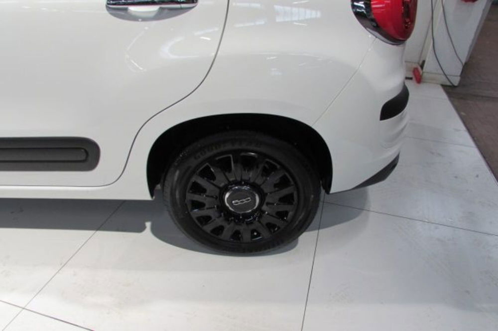 Fiat 500L usata a Milano (4)