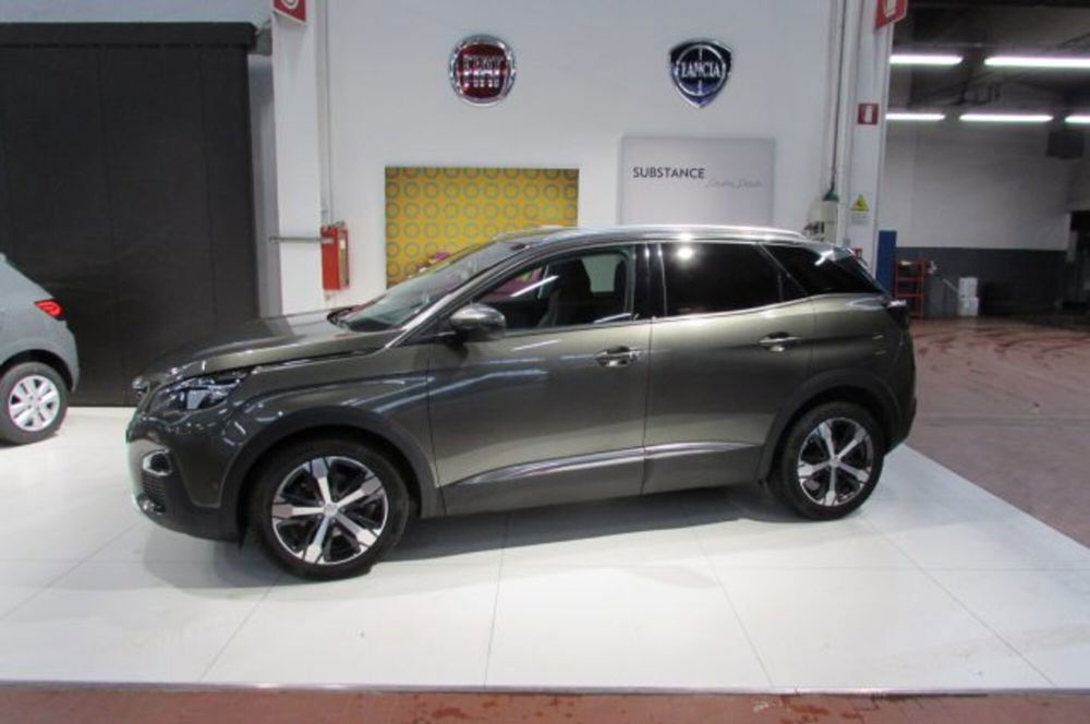 Peugeot 3008 usata a Milano (2)