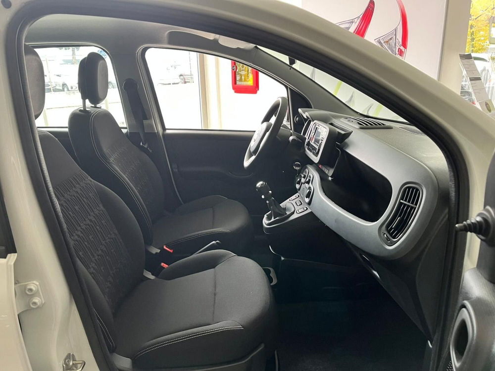 Fiat Panda Cross nuova a Milano (12)