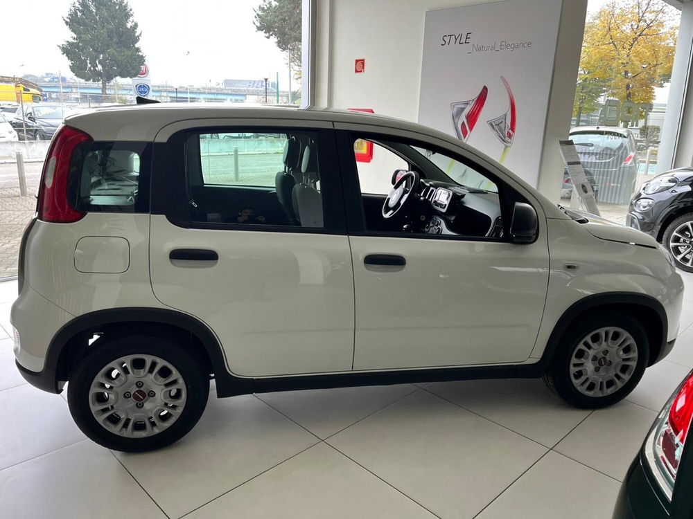 Fiat Panda Cross nuova a Milano (5)